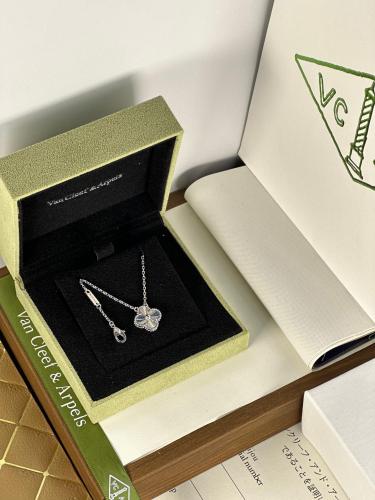 سلسال فان كليف فضي هاي كواليتي