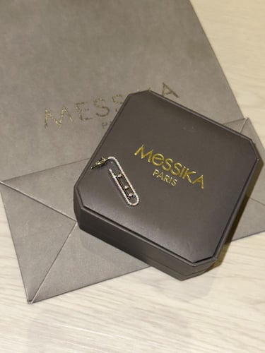 حلق ميسيكا شكل طولي فاخر بكريستال