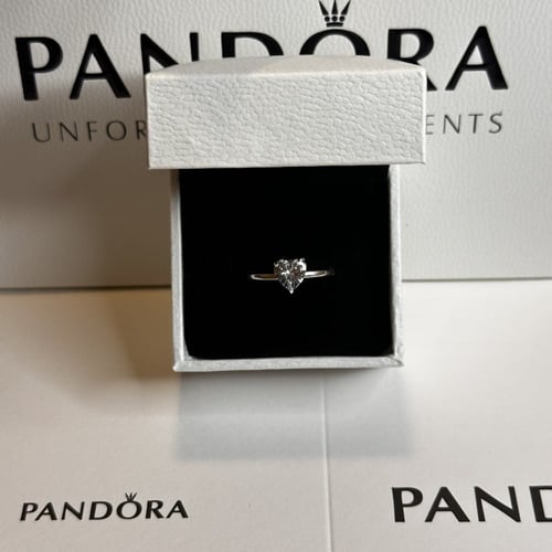 خاتم باندورا القلب