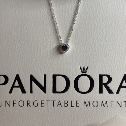 سلسال باندورا القلب الكحلي