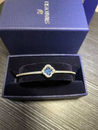 سوار سواروفسكي