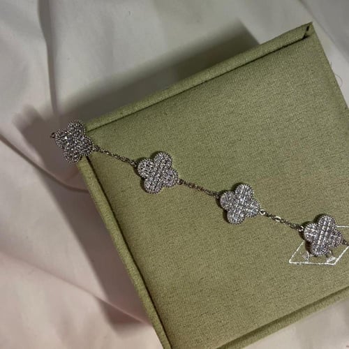 سوار فان كليف الفضي اللامع