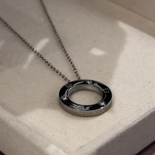 سلسال كارتير Love فضي مع الكريستال