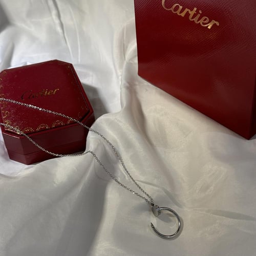 سلسال كارتير مسمار فضي مع الاحجار