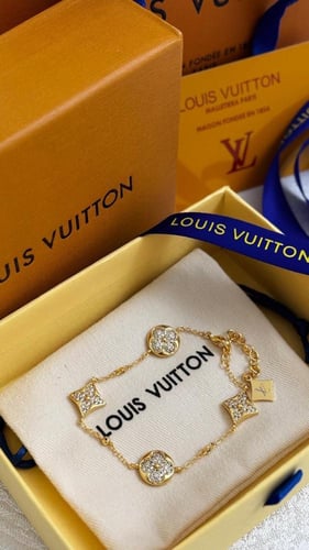 سوار لويس فيتون لوقو مع كريستال
