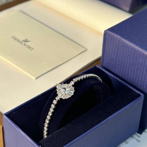 سوار سواروفسكي فضي