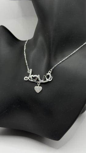 سلسال فضة love عيار 925