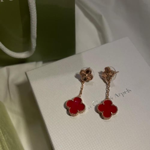 حلق فان كليف دورين الروز والأحمر