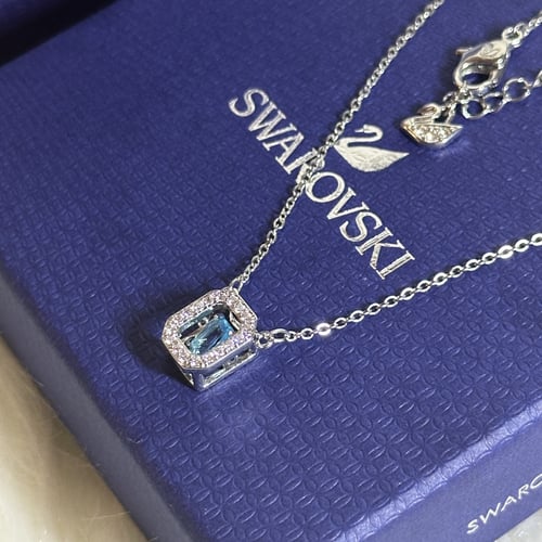 سلسال سواروفسكي ميلينيا ازرق