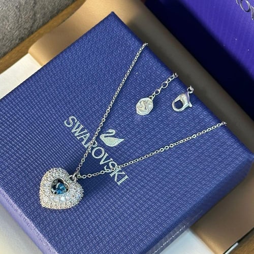 سلسال سواروفسكي قلب كريستالي اللامع مع القطعه الزر...