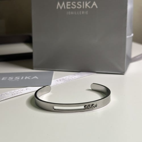 سوار ميسيكا أنيق اللون الفضي