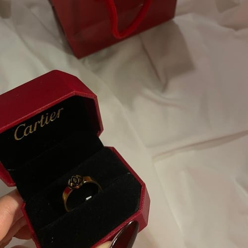 خاتم كارتير لوقو