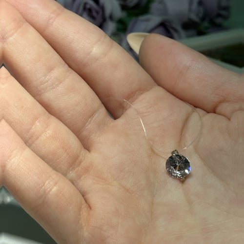 سلسال مرصعة بالكريستال الأبيض