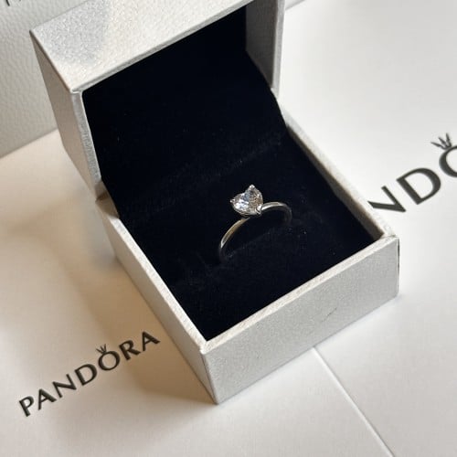 خاتم باندورا القلب