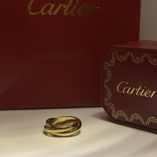 خاتم كارتير ترينتي ذهبي