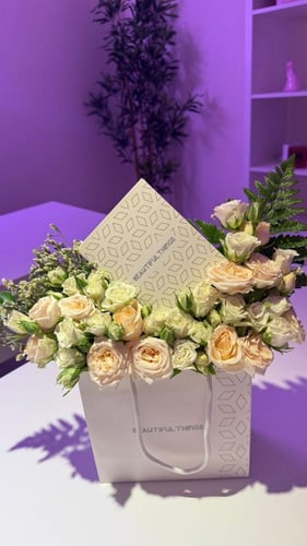 سبحة رمادي شفاف