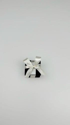 خاتم الكريستال