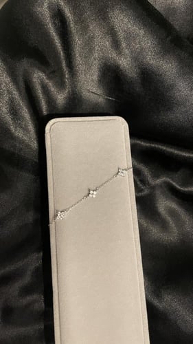 اسوارة الوردة الناعمة