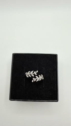 خاتم الأغصان فضي