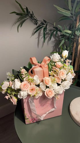 تغليف BEAUTIFUL -صناعي