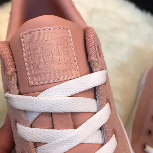 شوز ماركة Chelsea Se DC