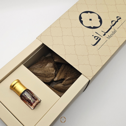 3 أوقيات من المروكي المحسّن مع ربع تولة من دهن عود...