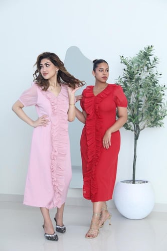 فستان كريب ناعم بأكمام اورقانزا