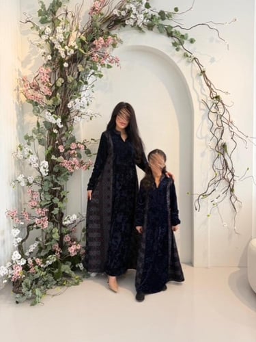 جلابية مخمل بناتي