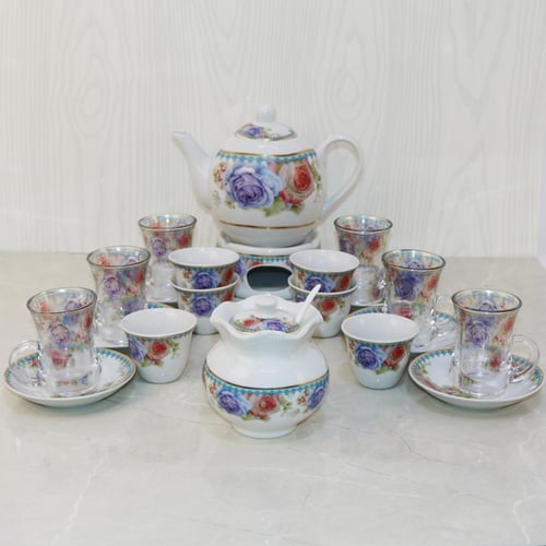 طقم بيالات شاي زجاج وفناجين قهوة سيراميك مع صحون ن...