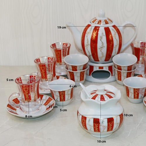 طقم بيالات شاي زجاج وفناجين قهوة سيراميك مع صحون ن...