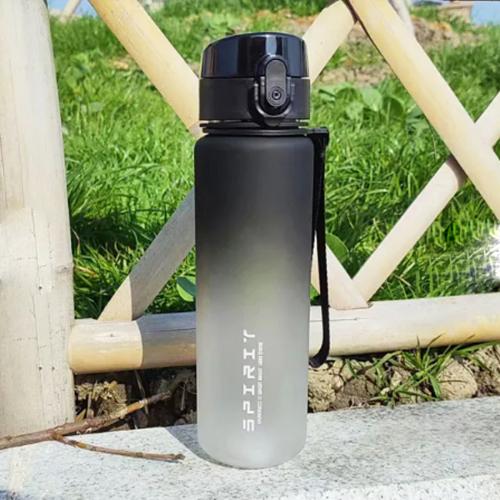 مطارة ماء بلاستيك رياضية 650 مل