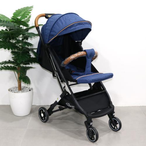 عربية اطفال شارع لون ازرق