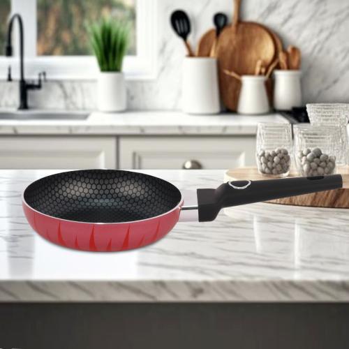 مقلاة مدور بيد طويل مقاس احمر مخطط 18 سم