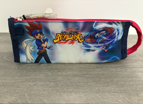 مقلمة بي بليد المعركة الحديدية Beyblade: Metal Fight الأصلية من NewBoy نيوبوي - شكل رقم 1