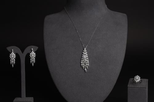 نص طقم مكون من 4 قطع فضة 925