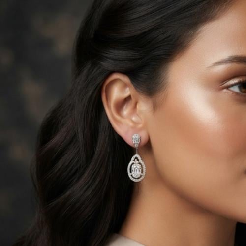 حلق انيق فضة عيار 925