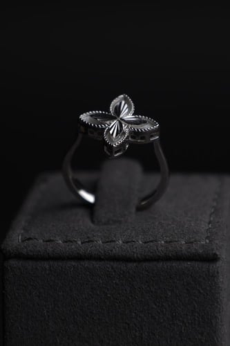 نص طقم مكون من 4 قطع فضة 925 - متجر زاهية الفضة