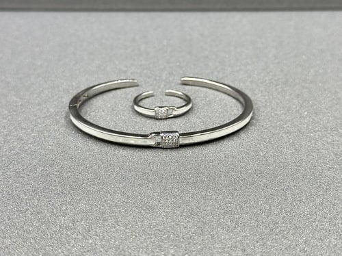 سوارة فضة عيار 925