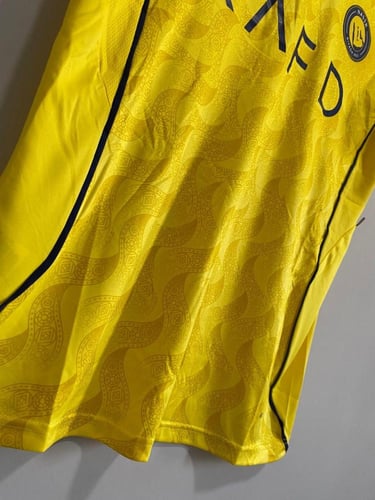 تيشيرت النصر الأساسي فئة الجماهير 2026/2025