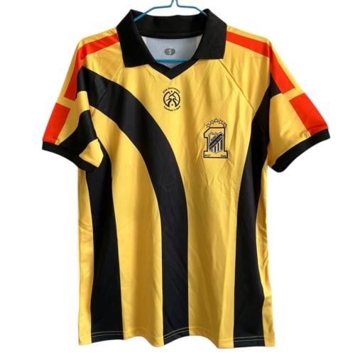 تيشيرت تاريخي من مجموعة باك تو باك