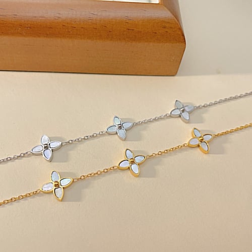 اسوارة وردة فضيه من Rony&Qafa