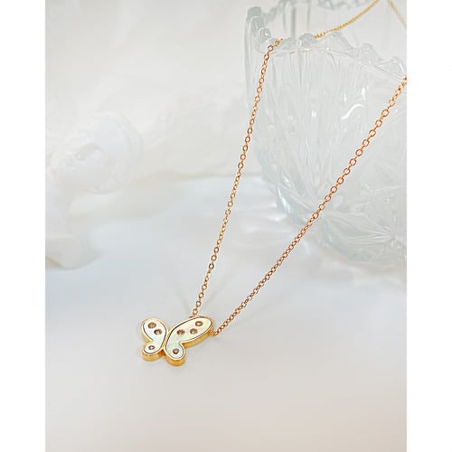 سلسال فراشة كرستال ذهبي من Rony&Qafa