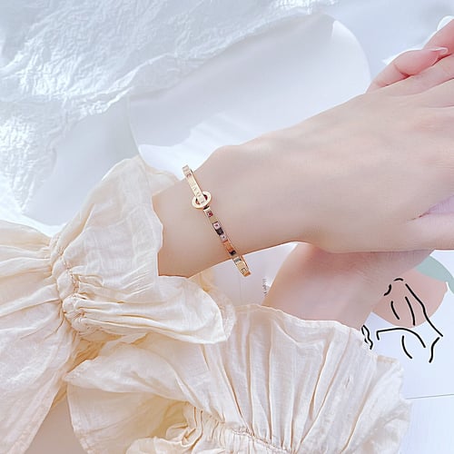 اسوارة الحب البرونزيه من Rony&Qafa