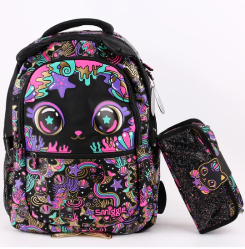 حقيبة Smiggle المدرسية مبتكرة