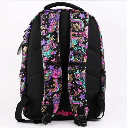 حقيبة Smiggle المدرسية مبتكرة