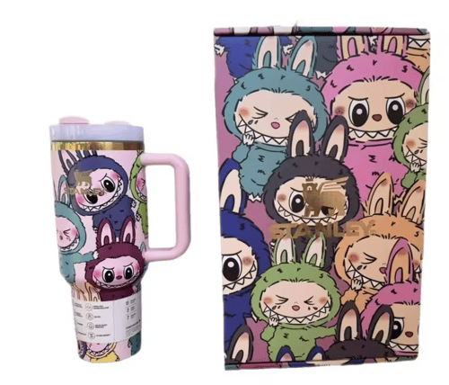 مق Labubu من STANLEY 40oz