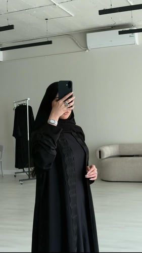 عبايه عبير