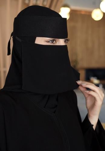 A22 بكج 3 نقاب قصير