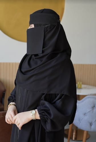 بكج 3 نقابات قصير مشبك