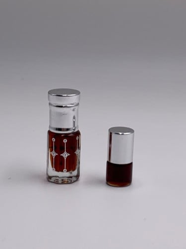 دهن عود كوشان احمر